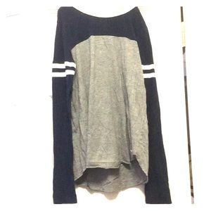 Women’s Hollister Long Sleeve T-Shirt